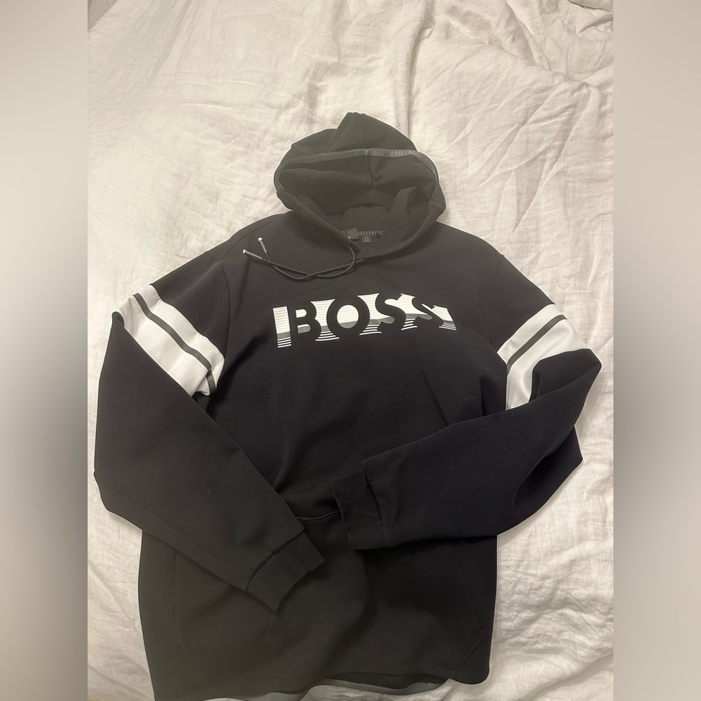 Men’s size XL, Huge Boss sweatshirt